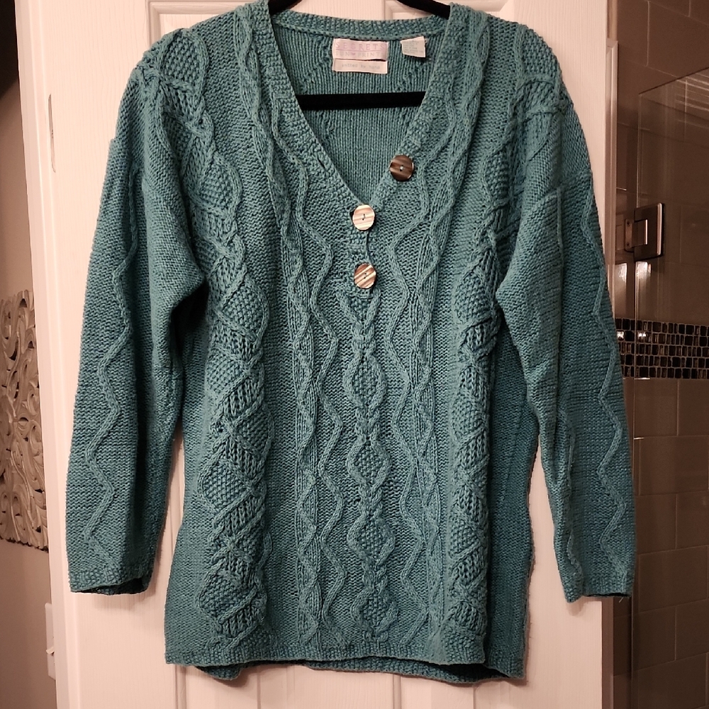 Elegant Teal V-Neck Cable Knit Sweater